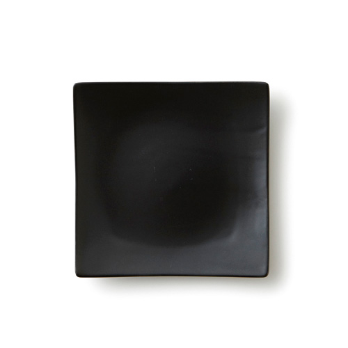 楽天市場】黒マット ALPHA アルファ 19cm 正角皿日本製 皿 おしゃれ お