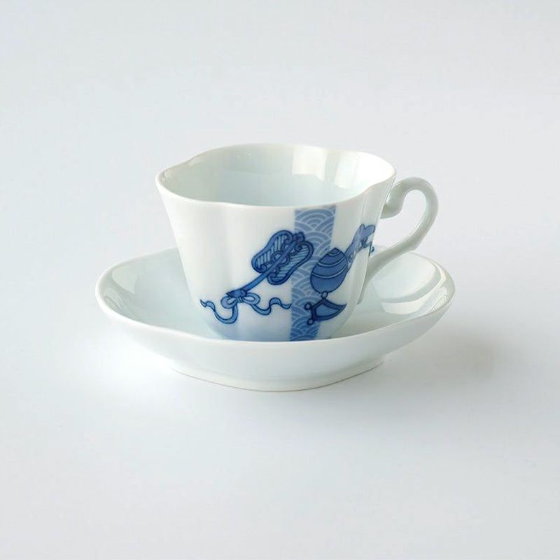 【百貨店SALE継続期間はP10倍！】【SALE】 たち吉 【匠の昔ばなし】記号の茶碗 鍋島宝づくし デミタス碗皿（染付） 碗：径7×6珊 【単品】 伊万里焼 瀬戸もの  器 食器 今めかしい 日本製 ブランド名 たちきち 祝する日 生まれ落ちる日 差し上げ物 差し上げ物 差し上げ物 ラッピング