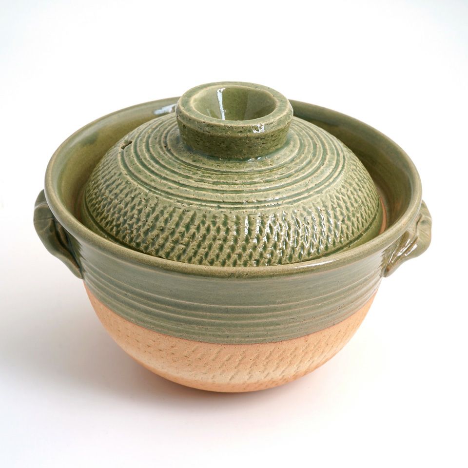 たち吉 伊賀飛びカンナ ごはん鍋（緑釉） 高さ16糎 静電容量約1600ml（3合炊き） 本体：約1900g 【単品】 伊賀焼 瀬戸もの  器 食器 今めかしい 日本製 ブランド名 たちきち 祝する日 生まれ落ちる日 差し上げ物 差し上げ物 差し上げ物 ラッピング