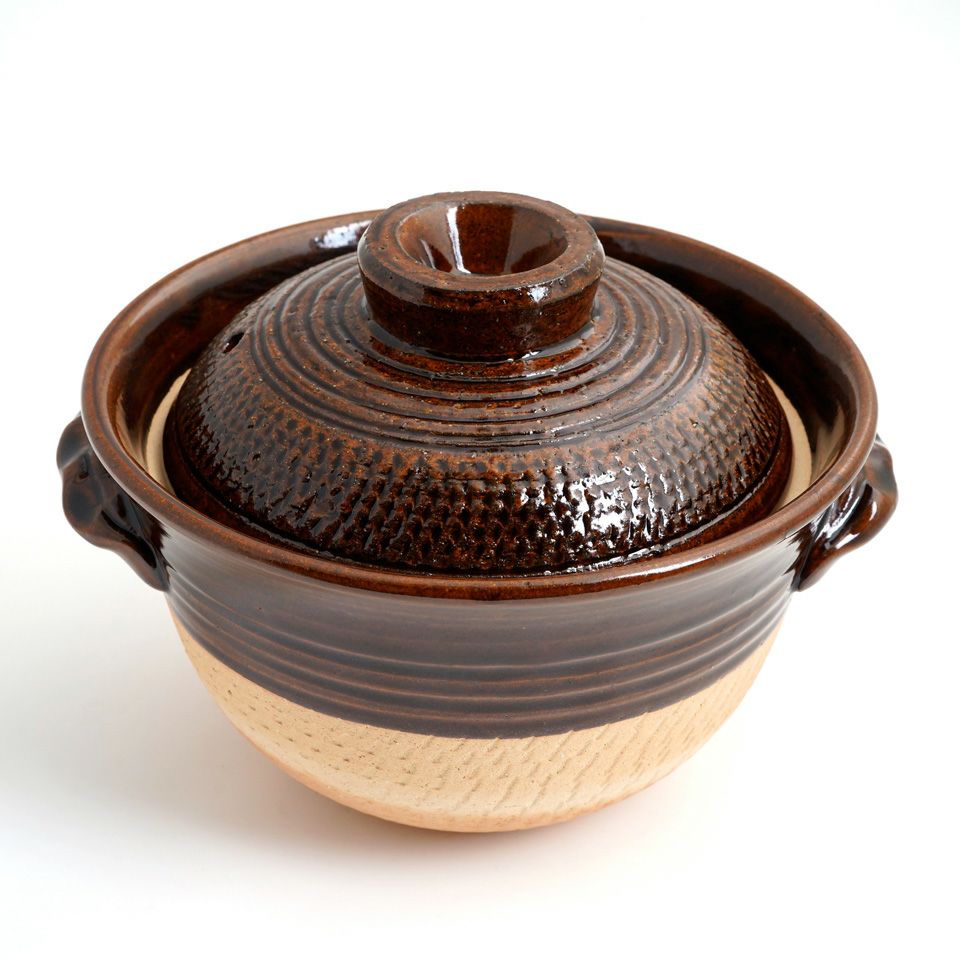たち吉 伊賀飛びカンナ ごはん鍋（飴釉） 高さ16糎 静電容量約1600ml（3合炊き） 本体：約1900g 【単品】 伊賀焼 瀬戸もの  器 食器 今めかしい 日本製 ブランド名 たちきち 祝する日 生まれ落ちる日 差し上げ物 差し上げ物 差し上げ物 ラッピング