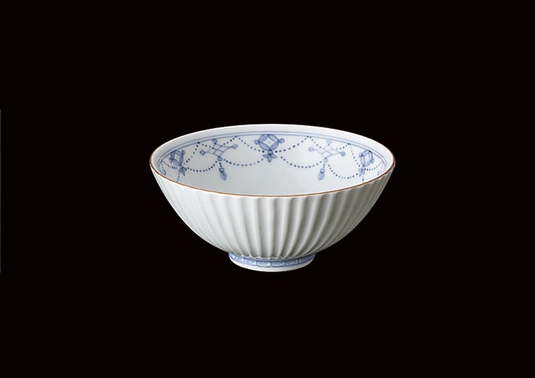 【お買い物マラソン期間はP10倍！】単品　青華瓔珞文 飯茶碗（大）〈1個〉有田焼