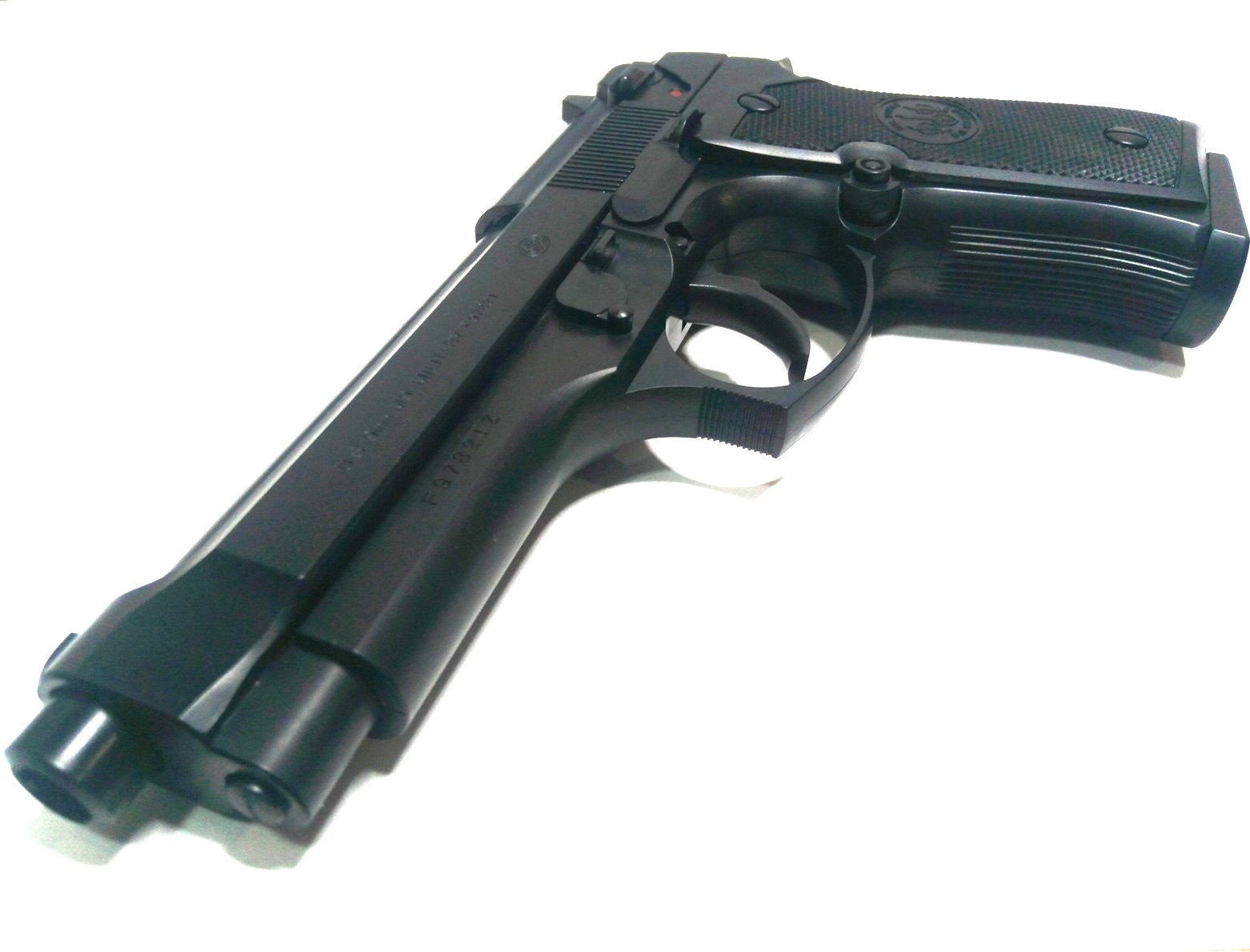 BB弾モデルガン　M92Fミリタリー　エアーHOPハンドガン スプリングピストン　コス　安全なプラスチック製 日本製