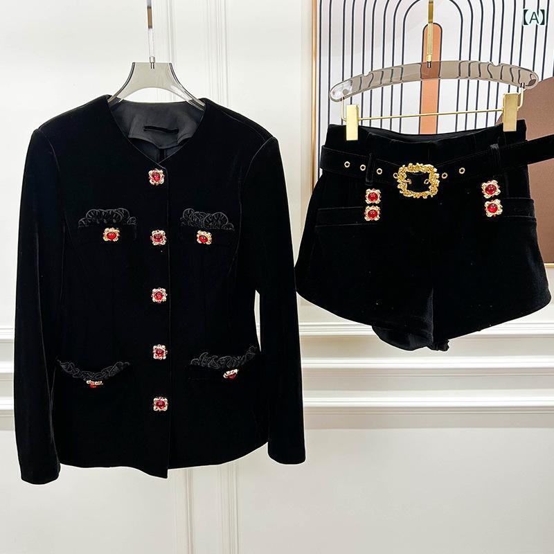 ジャケット レディース 秋冬 ベロア Vネック アウター トップス ショートパンツ セットアップ 上下セット 宝石風ボタン 宮殿風 レトロ クラシック エレガント 高級感 ゆったり 大きいサイズ 体型カバー 着痩せ 細見え お腹周り 二の腕カバー 通勤 ｜暮らしのお手伝い
