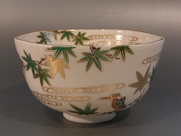 茶道具　抹茶茶碗 色絵　青楓　翡翠（かわせみ）画 京都　相模竜泉作、 桐共箱　新品。