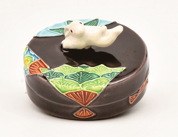 楽天市場】茶道具 香合交趾 兎（うさぎ）京都 中村翠嵐作 : 佐藤大観堂