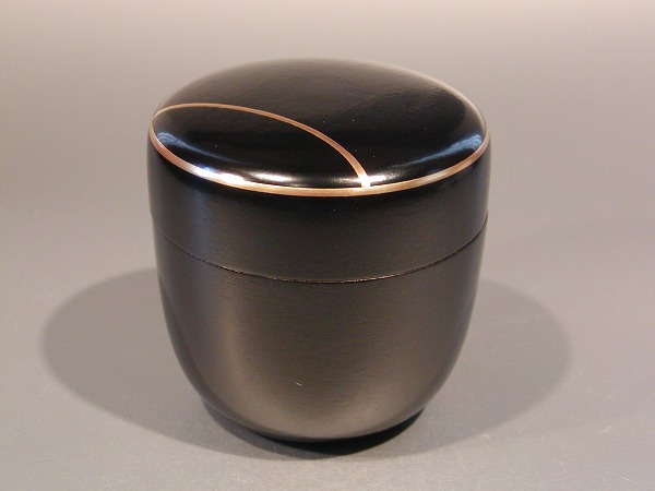 楽天市場】茶道具 棗 なつめ 一閑唐松蒔絵大棗 内金砂子 而妙斎好写