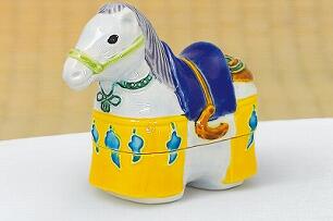 楽天市場】茶道具 香合交趾 兎（うさぎ）京都 中村翠嵐作 : 佐藤大観堂