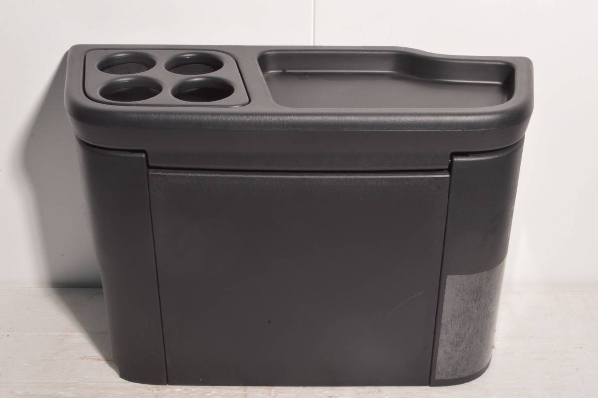 中古 トヨタ 純正 オプション リアクォーターコンソールボックス ブラック 1点【A13522】|中古 タイヤ ホイールのカイショー