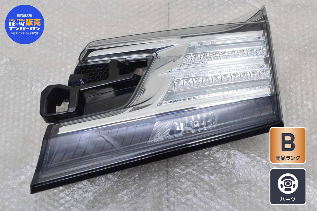 超お買い得 送料無料 トヨタ 30系 ヴェルファイア 等におすすめ 中古 Koito 58 72 トヨタ 30 ヴェルファイア 純正 トランク テールランプ 右側 1点 売れ筋即納 大特価