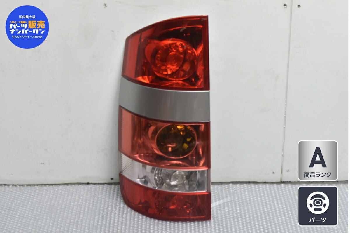 お年玉セール特価 前期 ノア 60 トヨタ 中古 純正 28 157 Ichikoh 左側 カバー テールランプ テールライト F6929 Qbdworks Com
