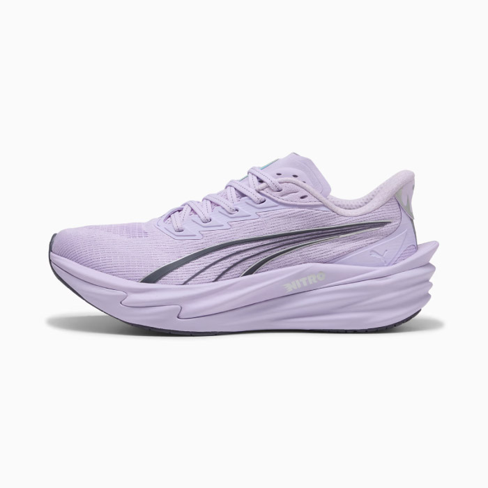 PUMA プーマ ランニングシューズ レディース ディヴィエイト ニトロ 4 ジョギング マラソン トレーニング 312124-20｜太陽スポーツ Trip店
