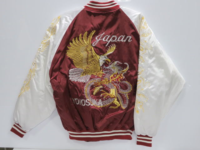 【美品】スカジャン シルバー　鷹竜　イーグル　ドラゴン　日本製本格刺繍　横須賀 楽天市場】スカジャン 鷹竜 日本製本格刺繍のスカジャン