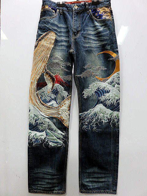 絡繰魂 粋 　龍牡丹総刺繍デニムパンツ　和柄　カラクリ魂 粋 楽天市場】絡繰魂 粋 龍牡丹総刺繍デニムパンツ 和柄 カラクリ魂 粋