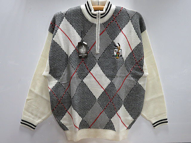 ロッキーラビット ジップアップセーター