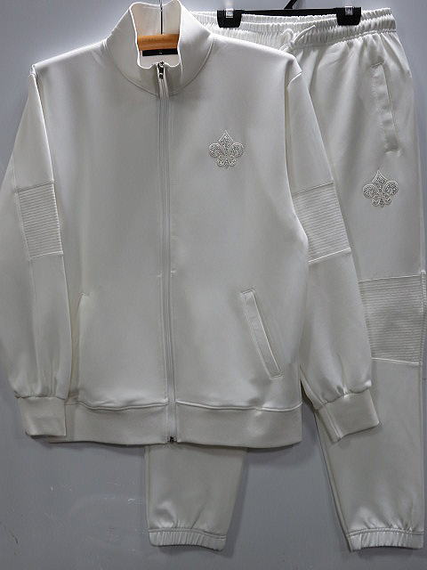 楽天市場】Be Ambition ロゴエンボス＆ラバープリント 長袖パーカー