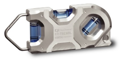 マキタ 申し受ける式アングルインパクトレンチ TL300D