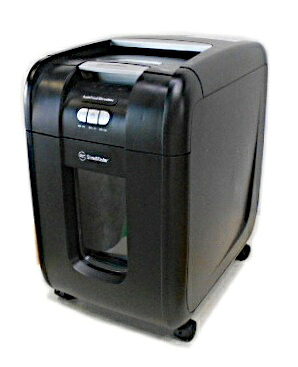 【中古】 アコ・ブランズ・ジャパン GBC　オートフィードシュレッダ　GCS175AFX / A4サイズ 自動細断 シュレッダー 細断機｜リサイクルショップ宝島 14,850円