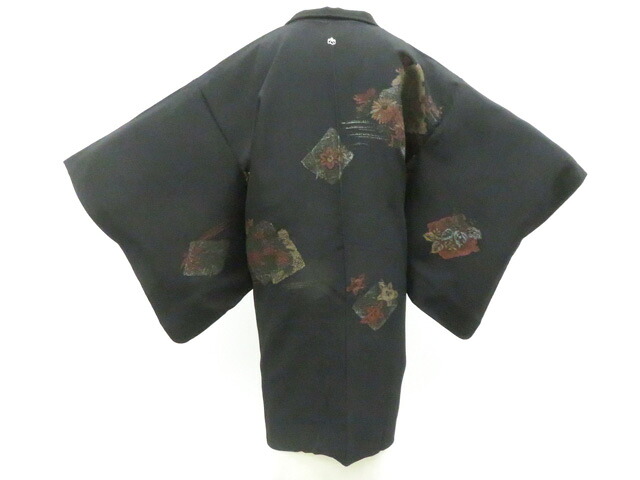 【中古】リサイクル着物 黒羽織 アンティーク 漆 一つ紋 正絹 着物 羽織紐付 身丈約89.5cm 裄丈62cm kyo8z02-288【リサイクル】宝の山