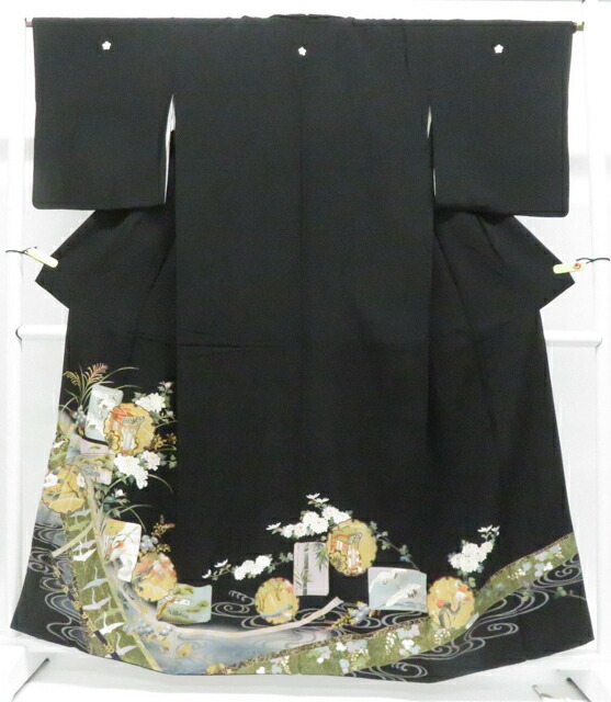 【中古】リサイクル着物 黒留袖 五つ紋 金駒刺繍 鶴に御所車 比翼仕立て 着物 正絹 身丈約159.0cm 裄丈約66.0cm kyo8z03-503【リサイクル】宝の山