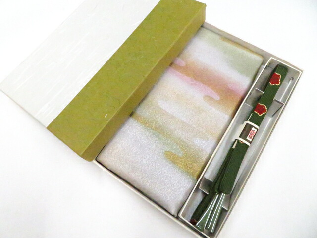 【中古】和装小物 未使用 帯揚げ帯締めセット 帯揚 帯締 高麗組 金糸 箱付 美品 r8w04-263【リサイクル】宝の山|アイディーネット宝の山店
