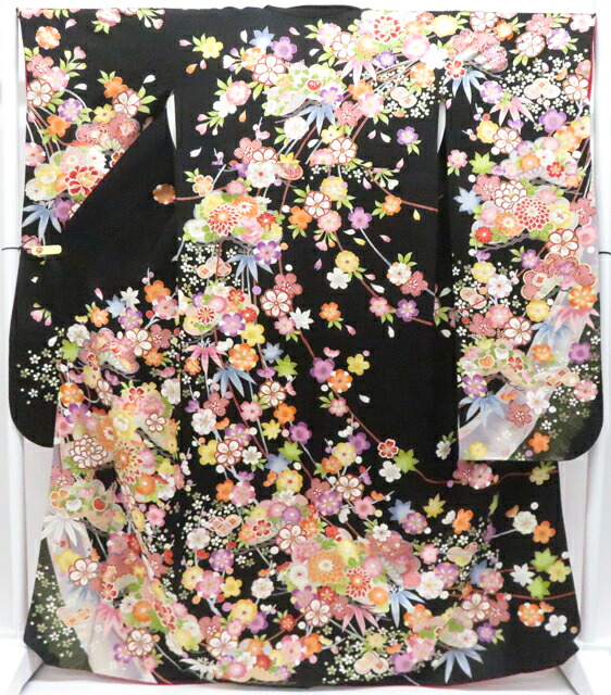 最大限度70%OFF！百貨店大売り出し執り行なう！