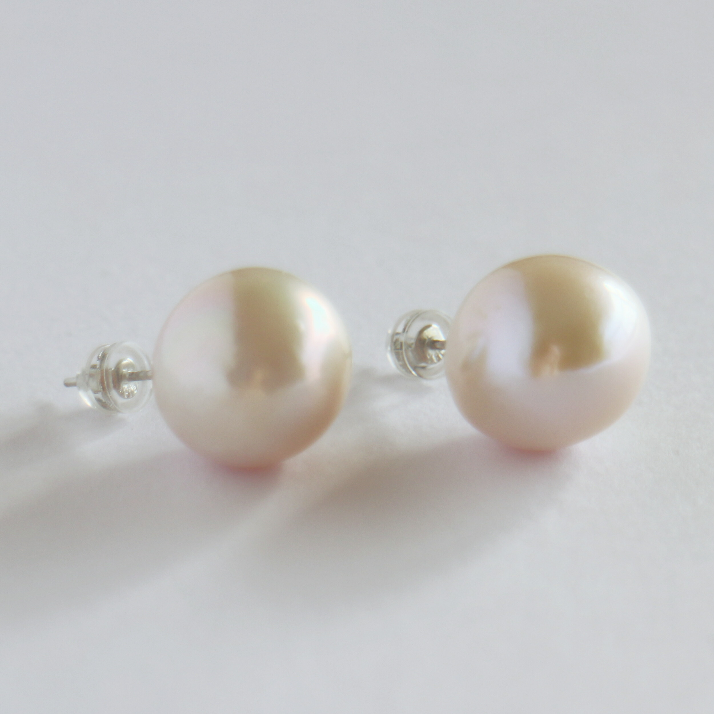 パールピアス 普段使い 大ぶり一粒 アクセサリー ファッション かわいい 上品 本真珠 レディース 15mm 淡水パール  レディースジュエリー・アクセサリー