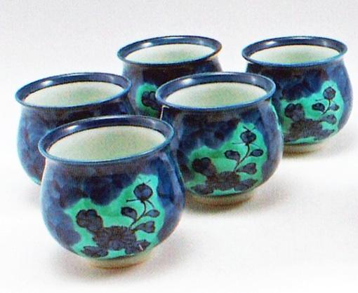 楽天市場】【有田焼】【源右衛門窯】 古染風松竹梅湯呑（3ヶ組