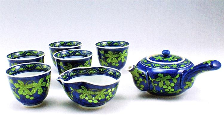 楽天市場】【有田焼】【源右衛門窯】 緑彩唐草小茶器【源右衛門】【古