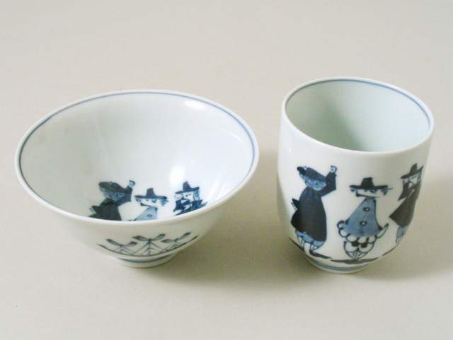 楽天市場】【有田焼】【青花】【しん窯】三人異人輪花深小皿