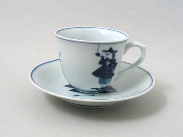 有田焼　青花　しん窯　小皿　中皿　湯呑み　コーヒーカップ　ワイングラス他まとめて 有田焼 青花 しん窯 小皿 中皿 湯呑み コーヒーカップ ワイン