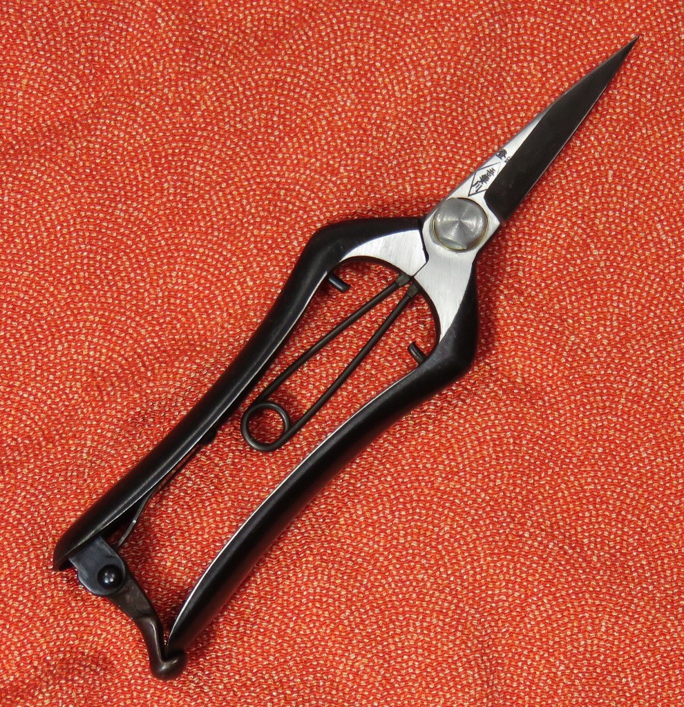 楽天市場】おの義刃物 芽切鋏 7インチ 180mm 金止 SM-180-2【剪定ばさ