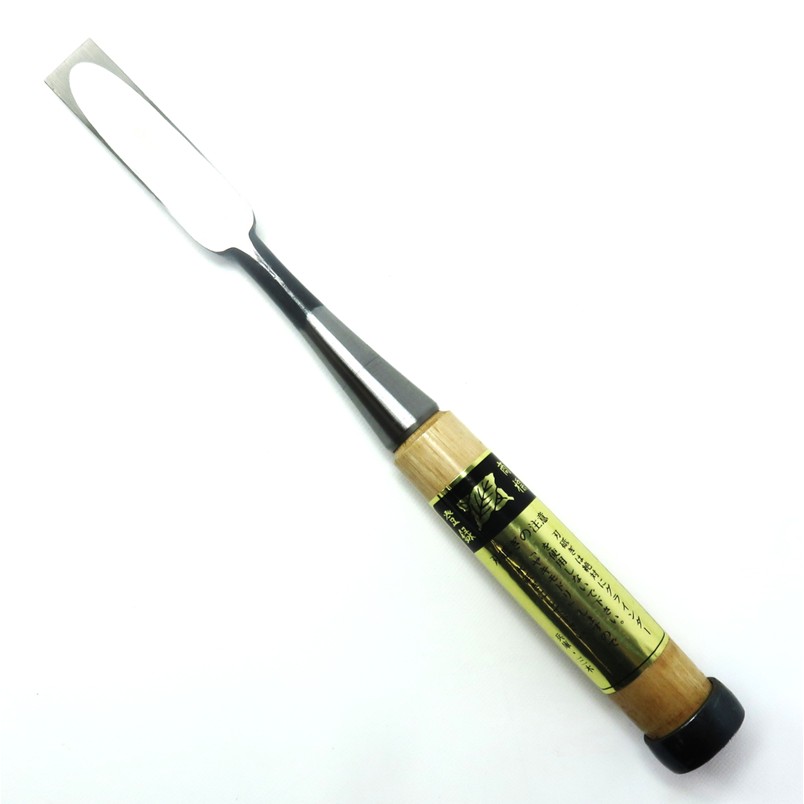 大内鑿 中叩鑿 白樫芯持柄付 6分(18mm)【アウトレット／在庫処分／中叩のみ／鑿／のみ／ノミ／鍛造／鍛造刃物／播州三木／デッドストック】