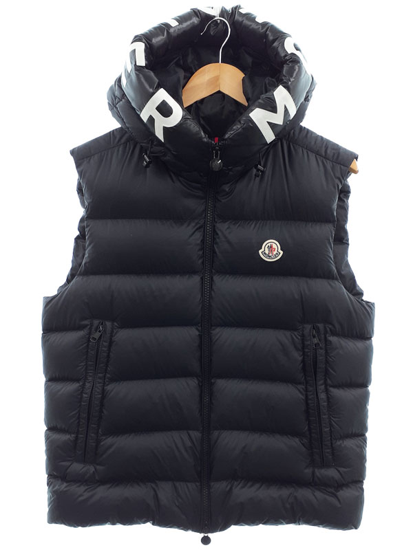 モンクレール (MONCLER) GYANTSE GILET ダウンベスト 楽天市場】MONCLER モンクレール H20911A00277 549SK TREOMPAN