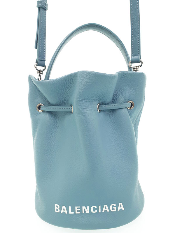 完売間近 BALENCIAGA エブリデイ ロゴ バケットバッグ 大ヒット確実！デイリーに活躍するバレンシアガの新作「バケット