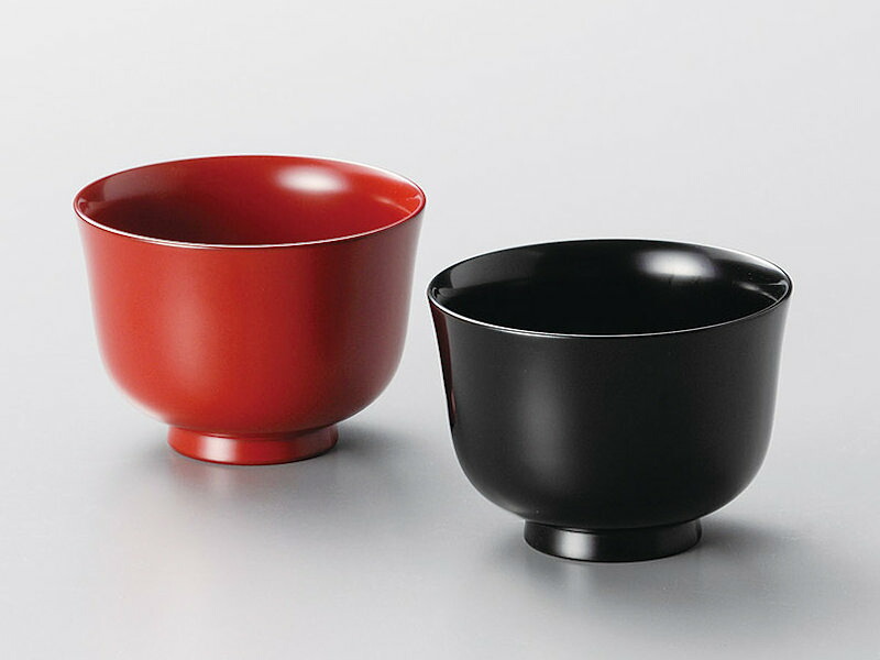 食洗機対応：春秋型 汁椀ペア 黒・朱 2客：和食器 おもてなし おしゃれ かわいい 冠婚葬祭 御祝 結婚祝い 引出物 法事 還暦 記念品 退職 両親 友人 誕生日 プレゼント ギフト 母の日 雑貨 日本製 国産