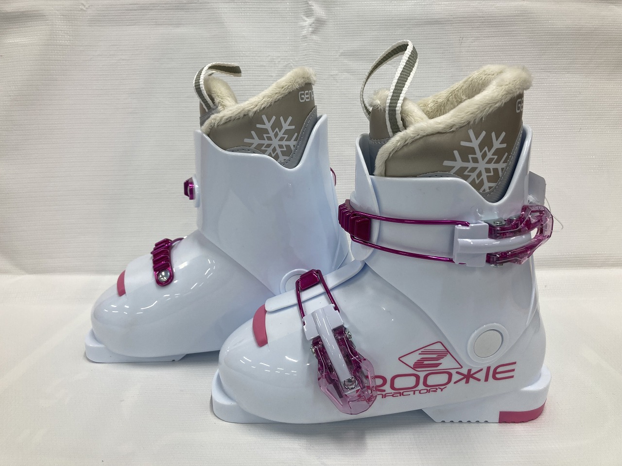 楽天市場】(ヘルト）JRスキーブーツ スキー カービングブーツ DELTA