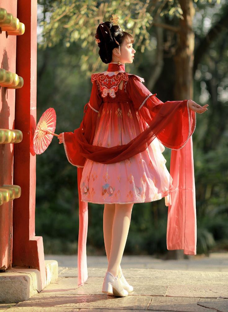 中国風日常服ゴスロリワンピース人形師 ドレス Lolita Op お嬢様 ゆったり クラゲ コスプレ ロリィタ ロリータファッション ロリータ服 ワインカート ワンピース 中華風漢服 可愛い 姫系 少女ワンピ 森ガール長袖レディースフリルレース 膝丈 蝶結び付き4点セット Sale 中国風日常服ゴスロリワンピース人形師 ドレス Lolita Op お嬢様 ゆったり クラゲ コスプレ ロリィタ ロリータファッション ロリータ服 ワインカート ワンピース 中華風漢服 可愛い 姫系 少女ワンピ 森ガール長袖レディースフリルレース 膝丈 蝶結び付き4点セット Sale