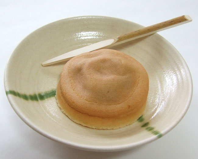 高級黒文字楊枝12cm12本入手作りの逸品香りの良いようじ抹茶席初釜頑丈な爪楊枝茶道の菓子受けなどにも重宝されています素材を生かした高級感が人気和菓子お茶うけお茶請け【楽ギフ_包装】【楽ギフ_のし】【楽ギフ_のし宛書】