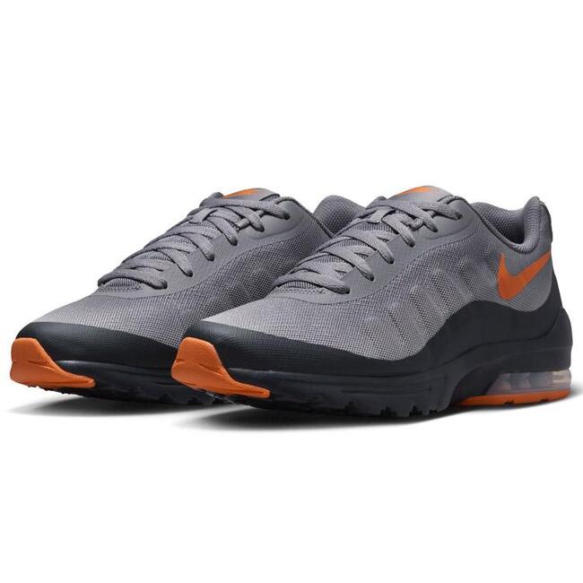 エア湖 マックス95ひな型を手がかりに生まれた♪\u003cBR\u003eNIKE/ナイキ エア湖 マックス インヴィガーNIKE AIRMAX 749680-009