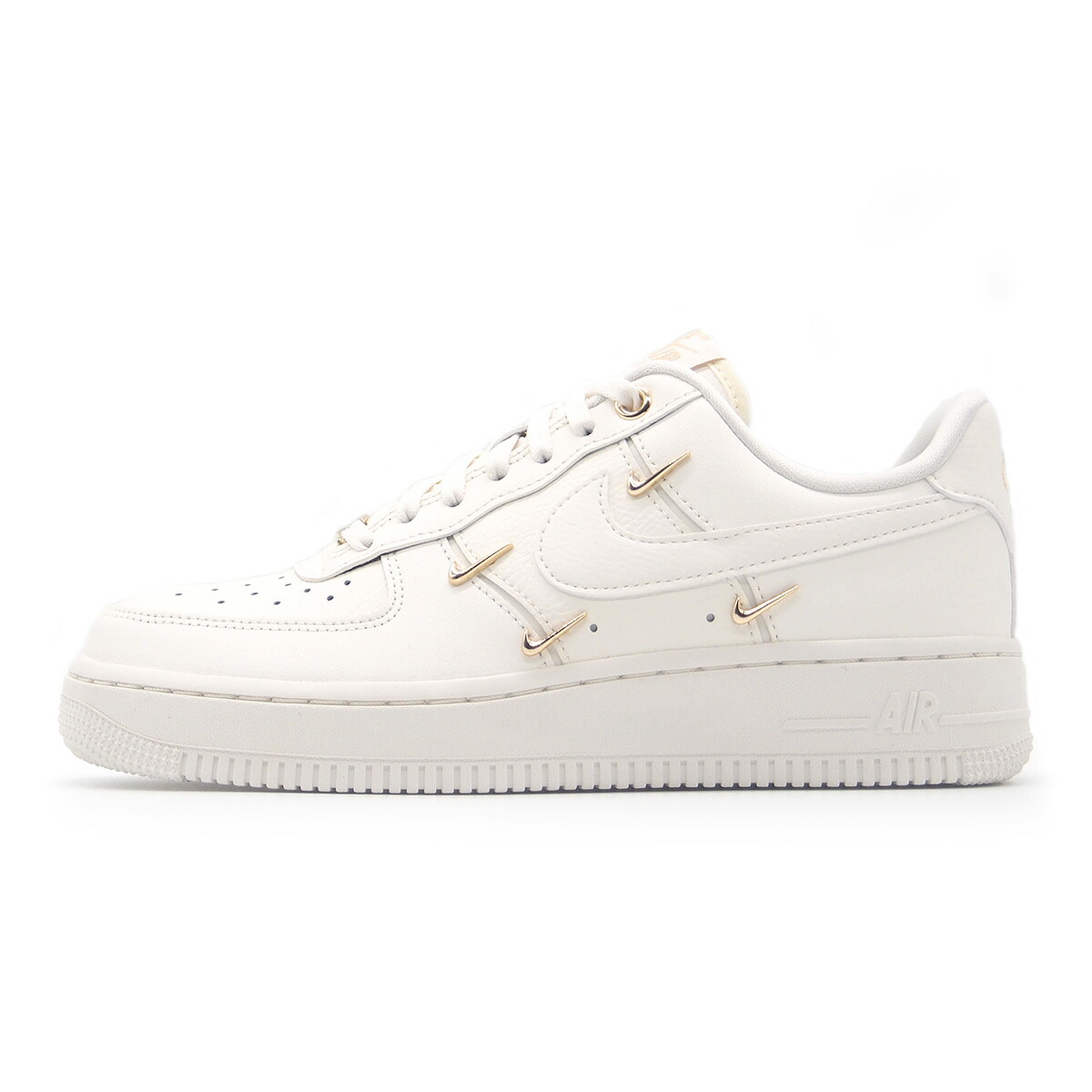 【お買い物マラソンポイント5倍!】 NIKE WMNS AIR FORCE 1 '07 LX SAIL/SAIL-METALLIC GOLD fv3654-111 ナイキ ウィメンズ エアフォース ワン '07 LX セイル/セイル-メタリックゴールド メンズ レディース