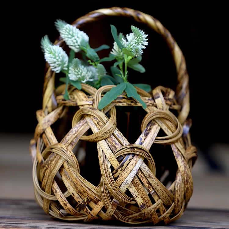 楽天市場】虎竹掛け花籠 蝉 : 虎斑竹専門店 竹虎