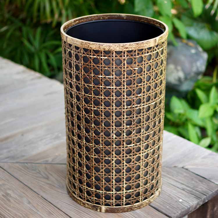 楽天市場】FUTAGAMI Factory made 真鍮・鋳肌のフラワーベース 雨傘