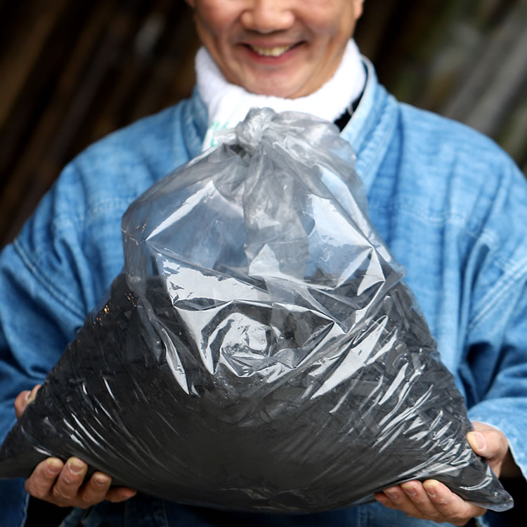 竹炭45L×3袋　環境改善　土壌改良　消臭　co2固定でカーボンマイナス 竹炭45L 環境改善 土壌改良 消臭等 Co2固定でカーボンマイナス