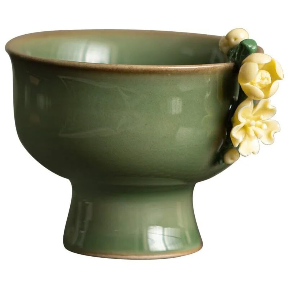 竹緑梅の花 瀬戸もの 高脚茶杯 100ml 単品 湯呑み 御前上等 着飾る 湯のみ 茶の葉備品 満水電気容量100竓 差しわたし7.5糎 高さ5.8糎 ステムマスターカップ 和風 茶器 芸術品 茶道具 差し上げ物