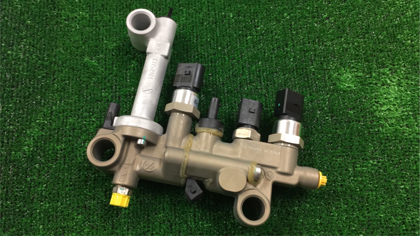 楽天市場】三菱ふそう スーパーグレート FU54JZ 6M70用 優良新品