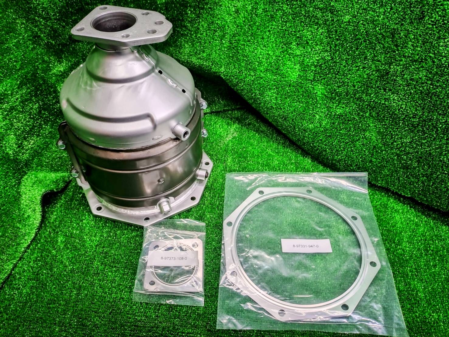 トラック　触媒 楽天市場】国内生産リビルト酸化触媒 DOCいすゞ エルフ NKR81