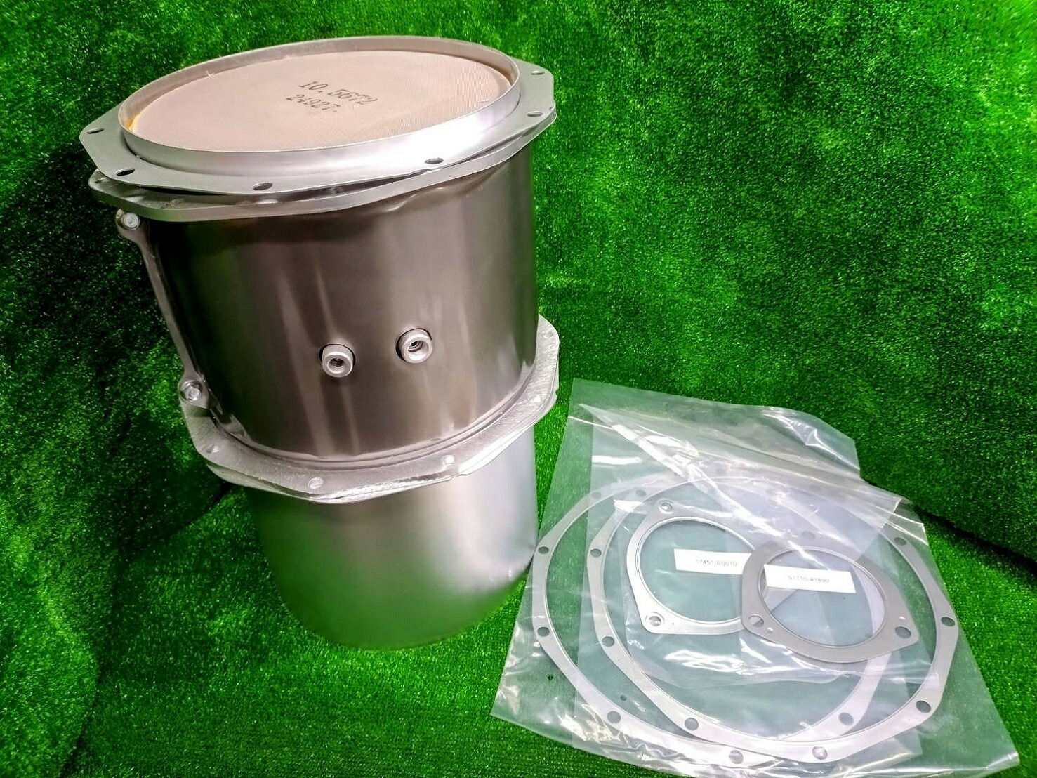 いすずトラック触媒　中古 Yahoo!オークション -「触媒」(マフラー) (いすゞ用)の落札相場・落札価格