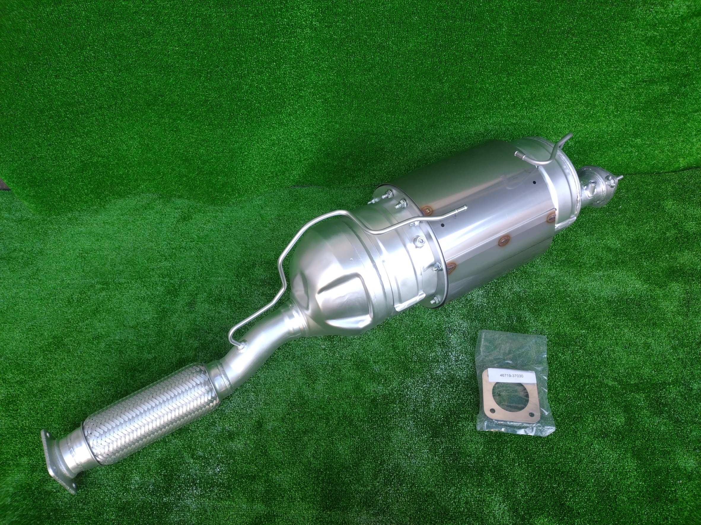 日産 リビルト DPF・DPD・DPR 洗浄品 アトラス FEB5W ME555982