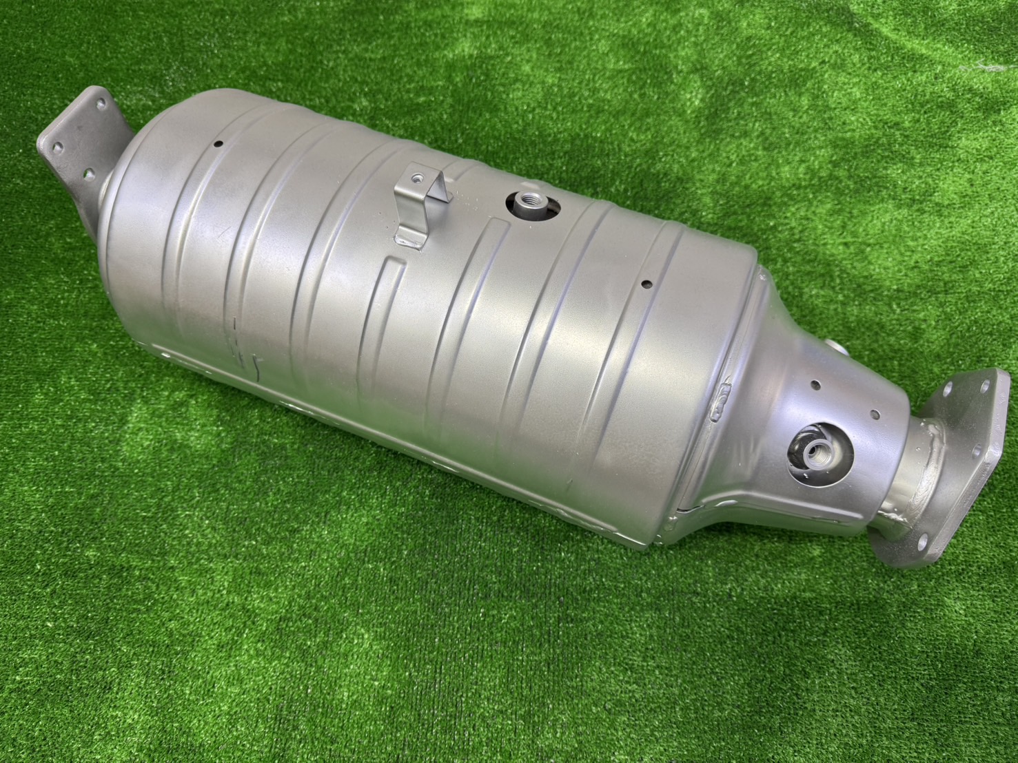 楽天市場】国内生産触媒 SCR リビルト品 三菱ふそう キャンター