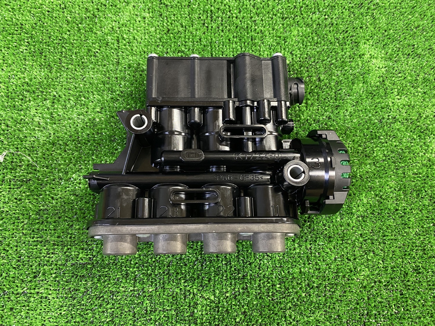 クノール 純正新品 エアーサスペンションソレノイドバルブ UDトラックス クオン CG5ZA GH11 52210-83660|匠自動車部品販売
